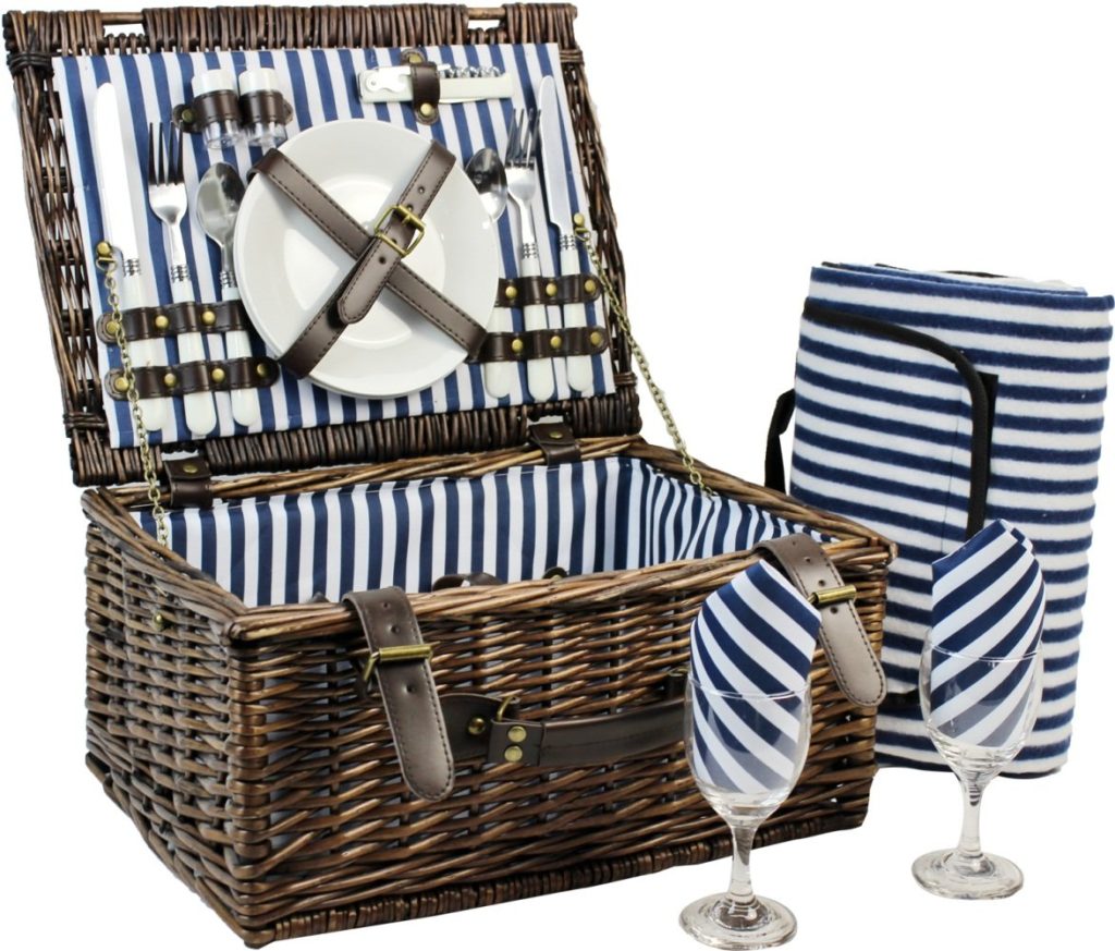 Picnic Basket Budget Friendly Mother’s Day Gift Ideas